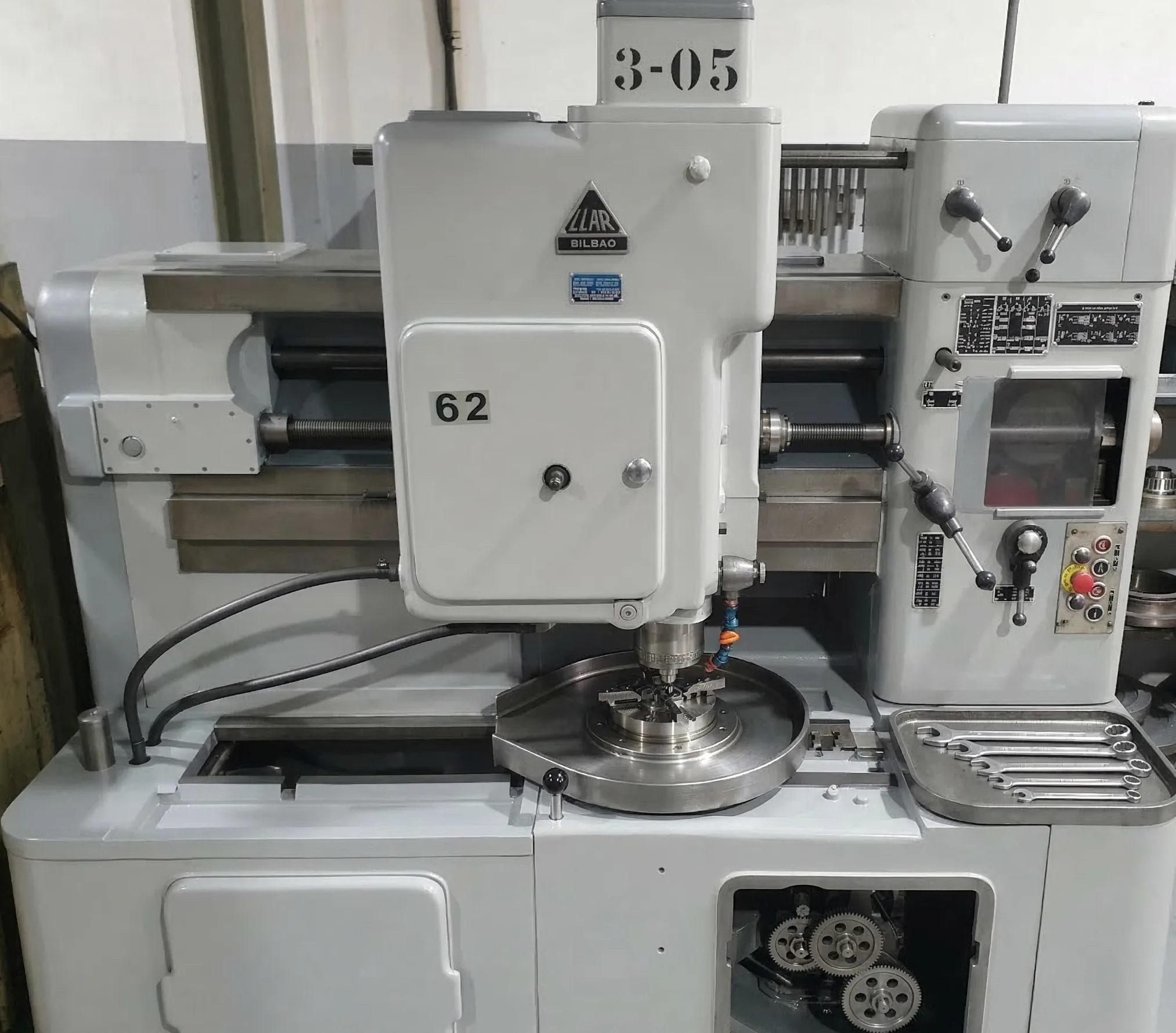 Talladora de estriados Llar Bilbao — Talleres Gamuar Vitoria-Gasteiz