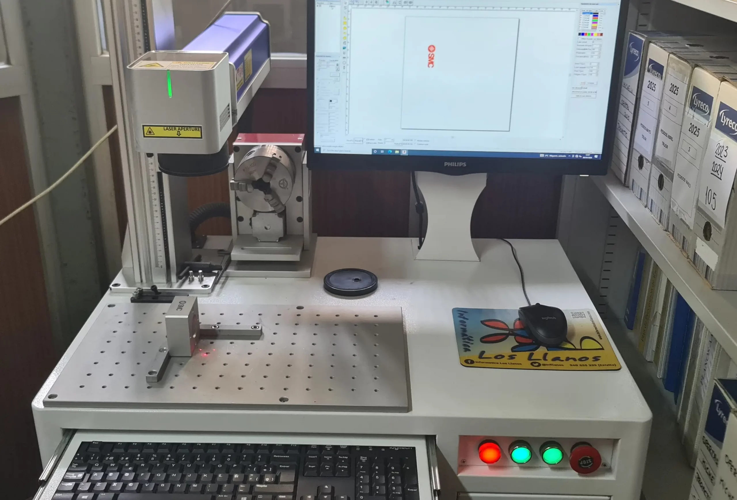 Grabadora láser en Talleres Gamuar, máquina de marcado y grabado en Vitoria-Gasteiz