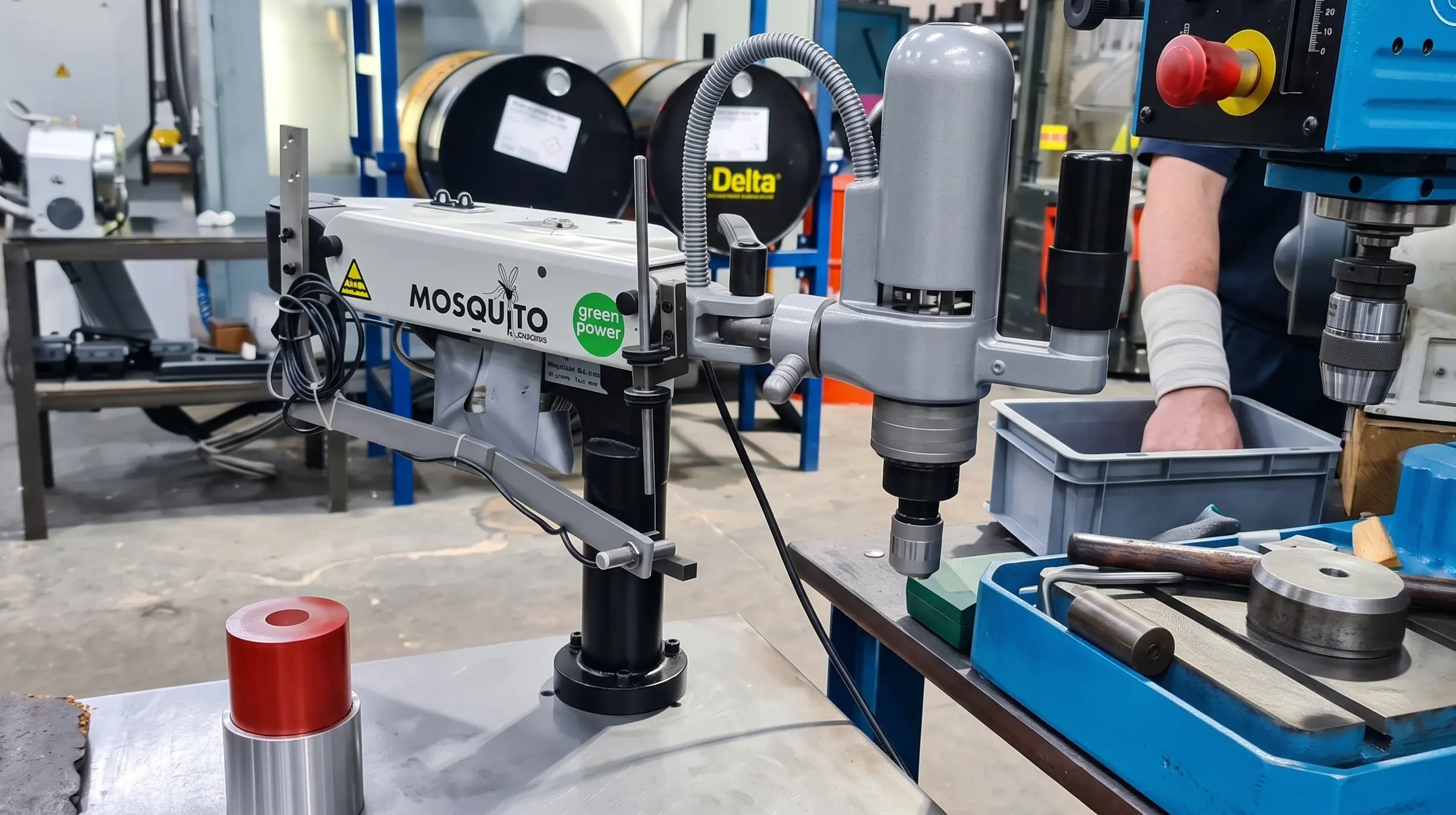 Roscadora Roscamat Mosquito en Talleres Gamuar, servicios de mecanizado industrial en Vitoria-Gasteiz